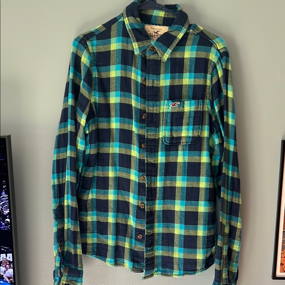Hollister Men's Blue and Green Plaid Shirt